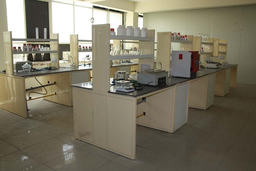 INMANTEC Institutions Ghaziabad Laboratory photo 5